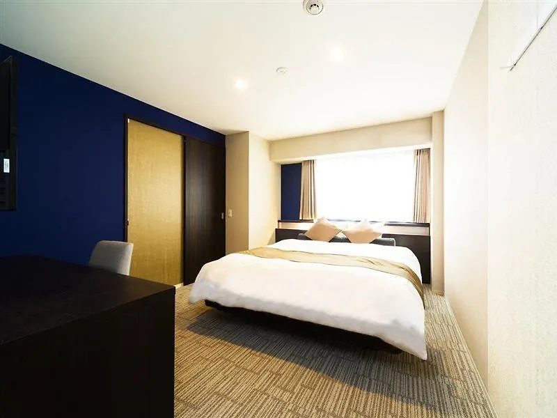 Shinsaibashi Crystal Hotel Ōsaka